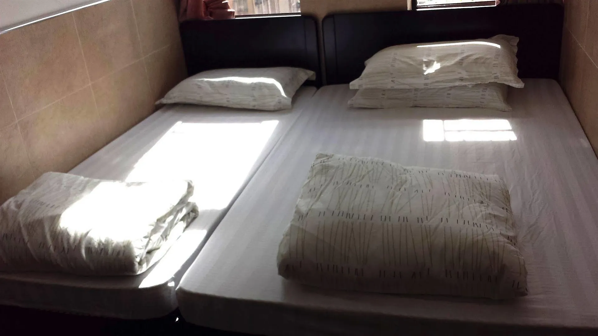 Kowloon Mongkok 1812 Guest House Hong Kong China